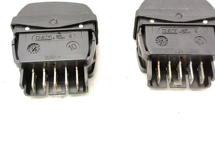 Citroen Xsara Picasso (1999 - 2012) 22681 Блок кнопок стеклоподъемников — фото 7