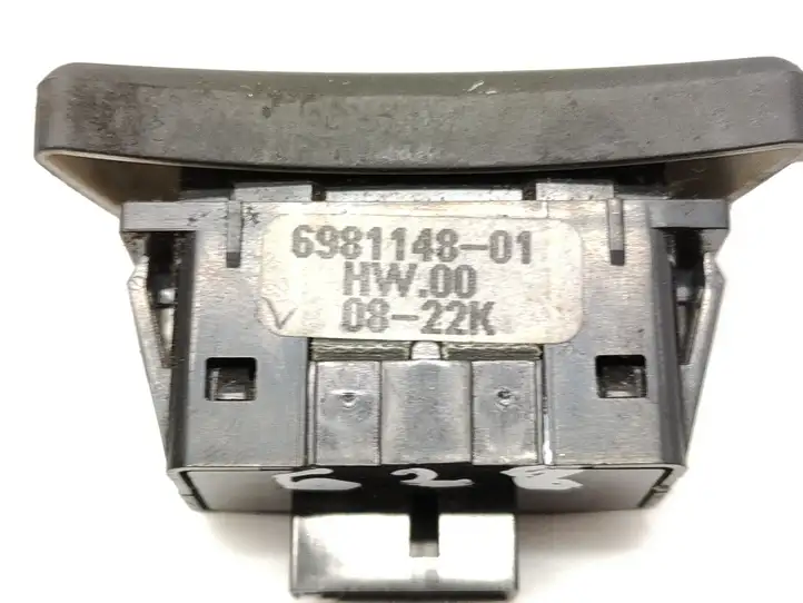 BMW 5 E60 E61 (2004 - 2010) 698114801 Другие включатели / ручки/ переключатели — фото 2