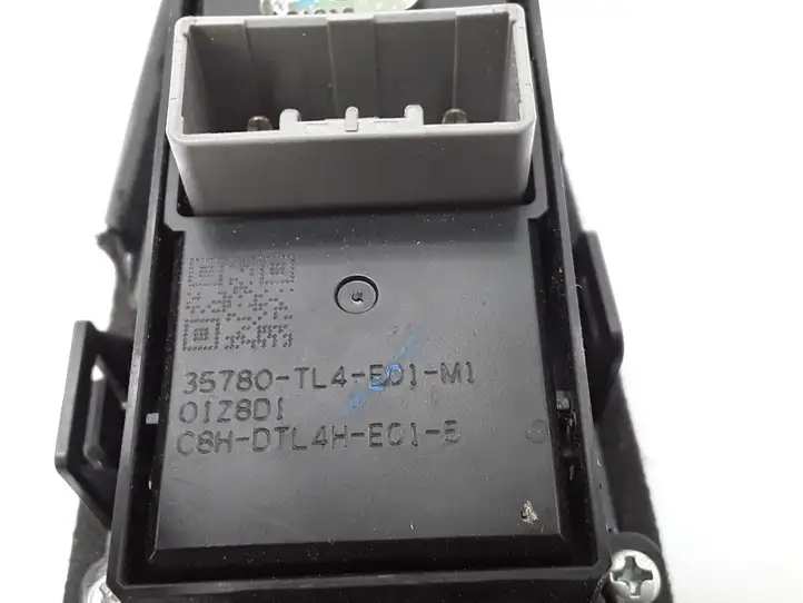 Honda Accord (2008 - 2016) 35780TL4E01M1 Кнопка стеклоподъемников — фото 8