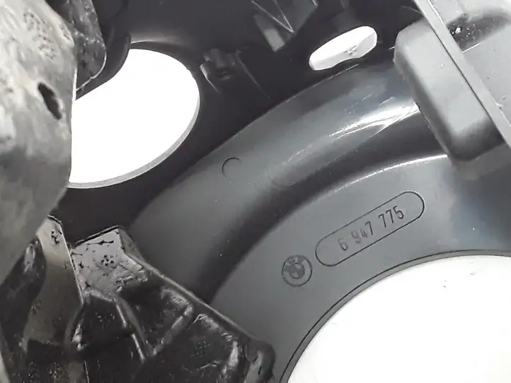 BMW 5 E60 E61 (2004 - 2010) 6947775 Обшивка рулевой колонки — фото 8