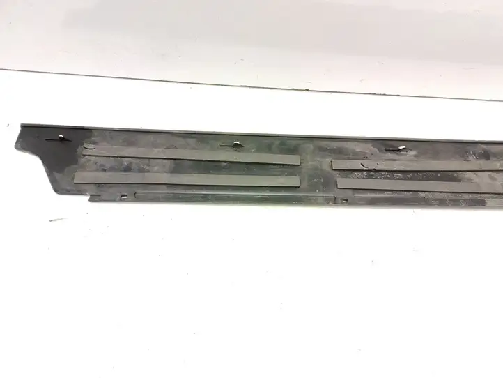 Peugeot 406 (1999 - 2006) ZU06480410 Внутренняя отделка переднего порога — фото 9
