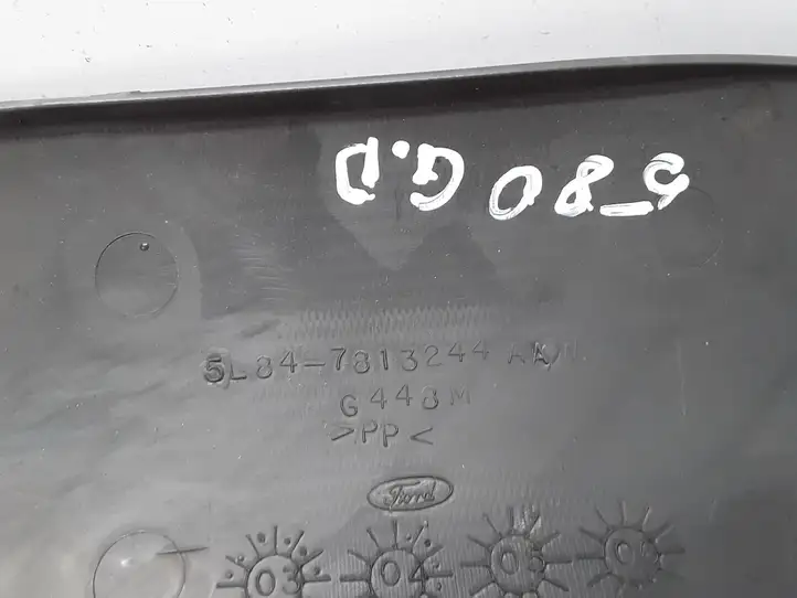 Mazda Tribute (2004 - 2007) 5L847813244AAW Внутренняя отделка заднего порога — фото 5