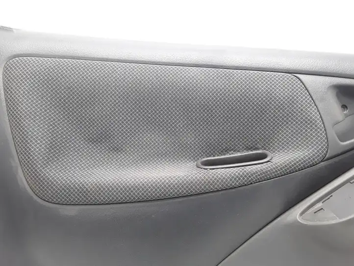 Toyota Yaris (2005 - 2009) 676120D010 Обшивка передней двери — фото 10