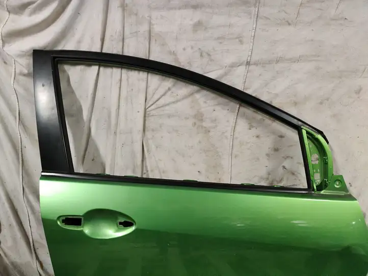 Mazda 2 (2007 - 2010) Дверь — фото 11
