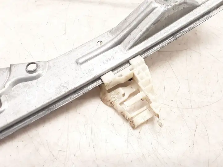 Fiat Bravo (2007 - 2014) Механический стеклоподъемник задней двери — фото 6