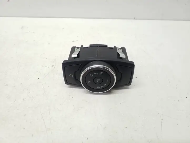 Ford Focus (2011 - 2015) BM5T13A024GD Включатель фонарей — фото 1