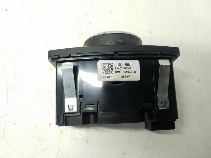 Ford Focus (2011 - 2015) BM5T13A024GD Включатель фонарей — фото 5