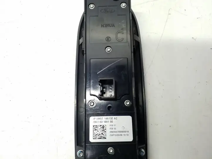 Ford Kuga I (2008 - 2012) Кнопка стеклоподъемников — фото 3
