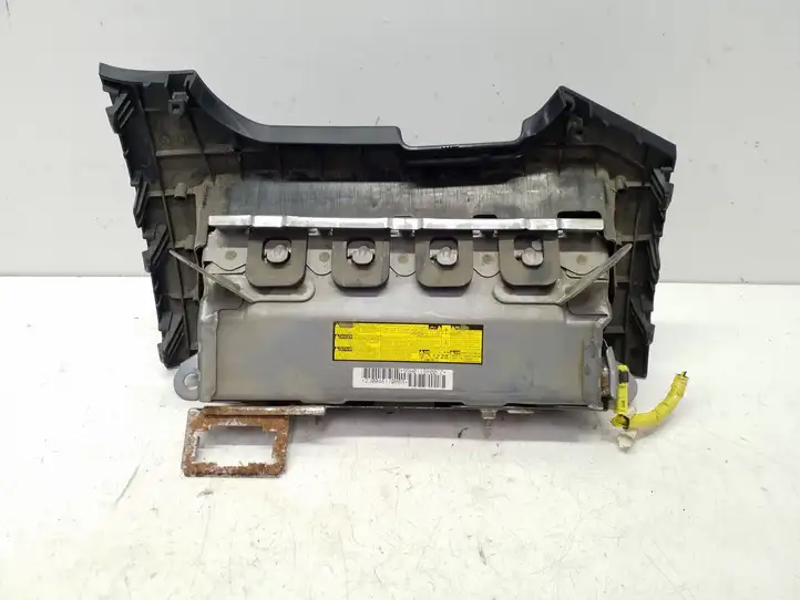 Toyota Avensis T270 (2009 - 2012) 7390005040 Коленная подушка безопасности — фото 4