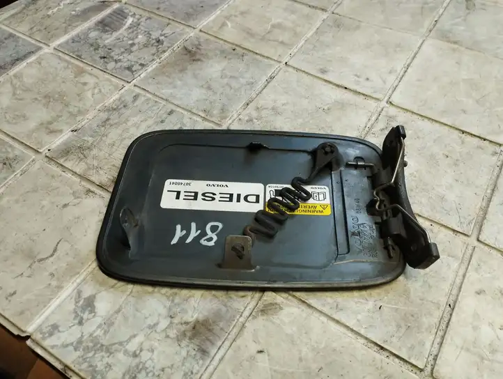 Volvo V50 (2004 - 2008) 30779919 Крышка топливного бака — фото 4