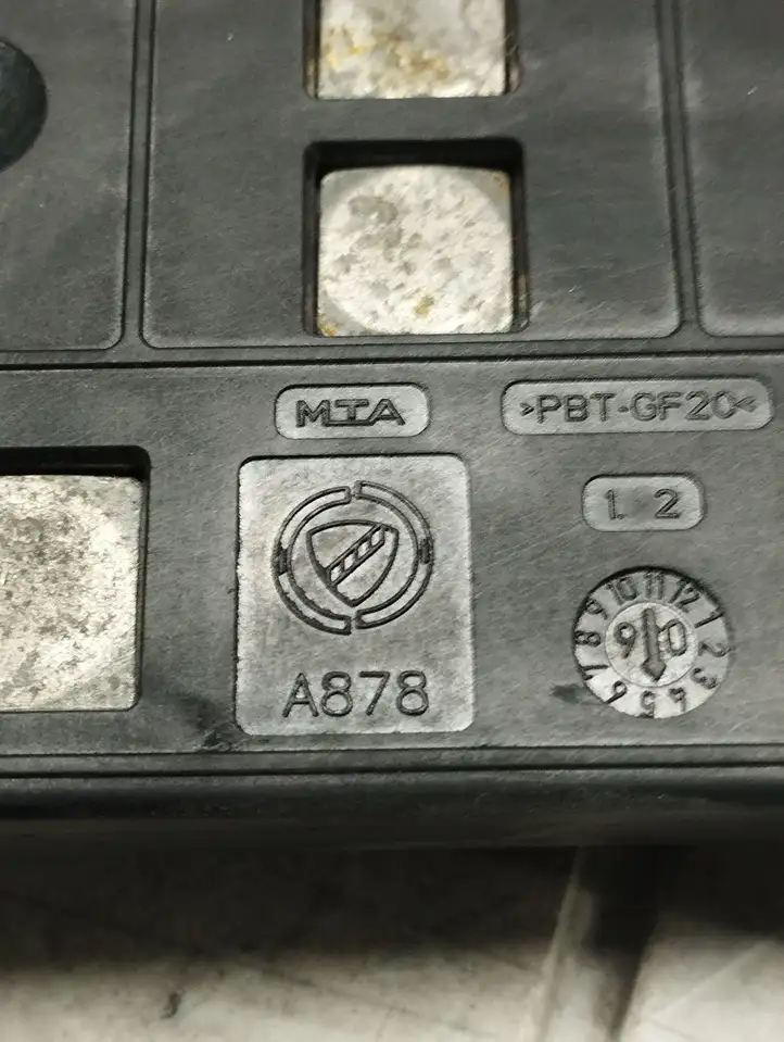 Fiat Croma (2005 - 2011) A878 Клеммный узел плюсовых проводов — фото 4