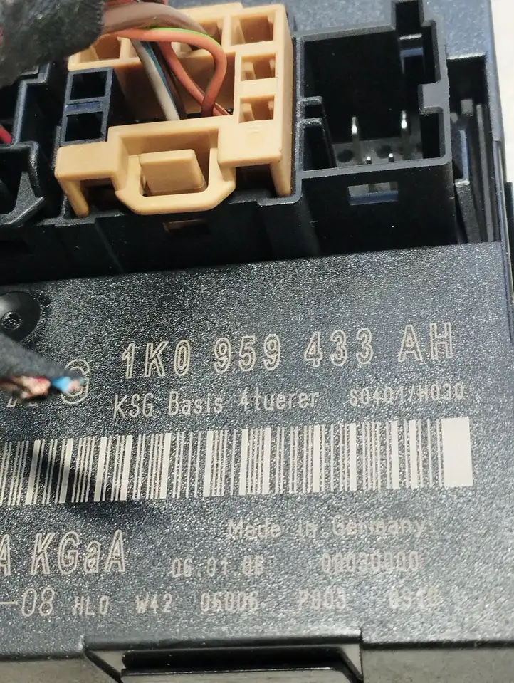 Skoda Octavia Mk2 (1Z) (2004 - 2013) 5DK00858308 Модуль комфорта — фото 4