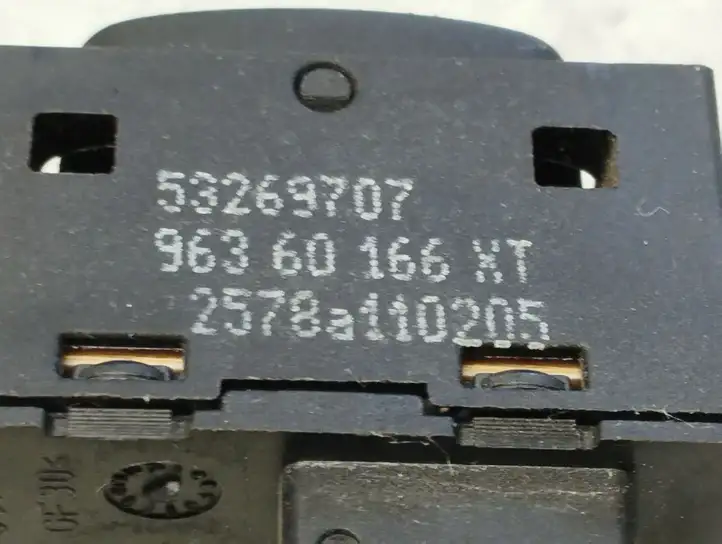 Peugeot 407 (2004 - 2011) 96360166XT Кнопка стеклоподъемников — фото 3
