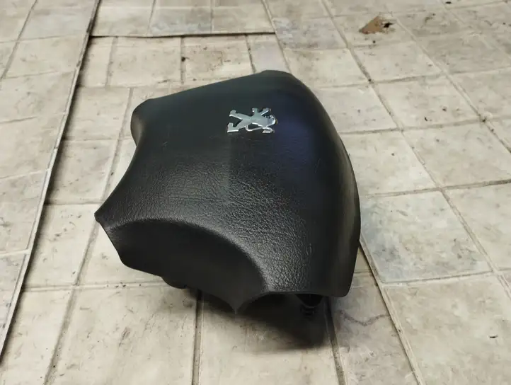 Peugeot 407 (2004 - 2011) 96445890ZD Подушка безопасности руля — фото 3