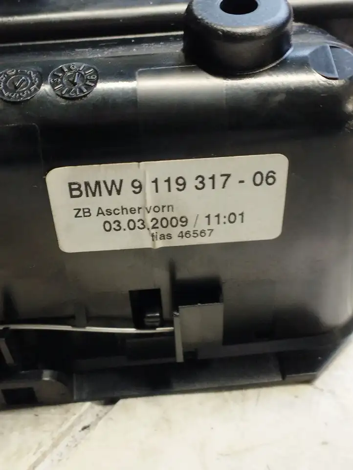 BMW 7 F01 (2008 - 2016) 911931706 Передняя пепельница — фото 3