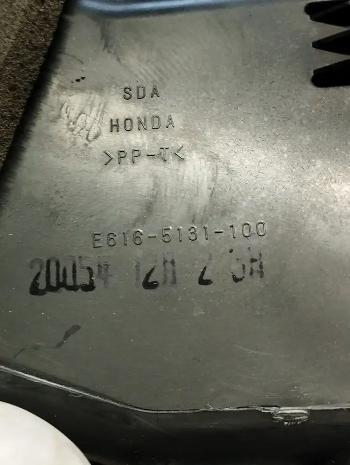 Honda Accord (2003 - 2007) E6165131100 Боковой воздушный дефлектор — фото 5