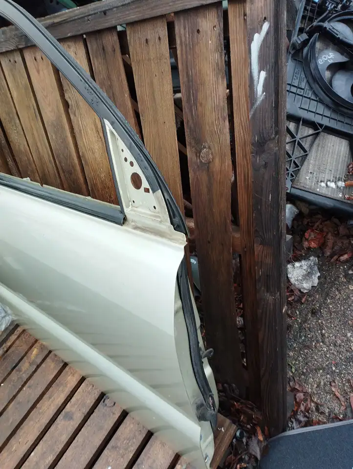 Kia Sportage (2008 - 2010) Дверь — фото 3