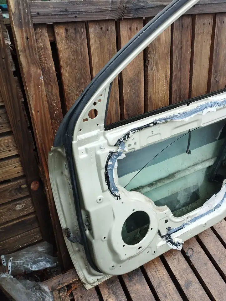 Kia Sportage (2008 - 2010) Дверь — фото 5