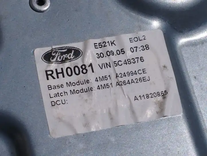 Ford Focus (2005 - 2008) 4M51A24994CE Стеклоподъемник задней двери без мотора — фото 4