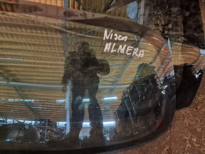 Nissan Almera N16 (2000 - 2010) Заднее стекло — фото 2