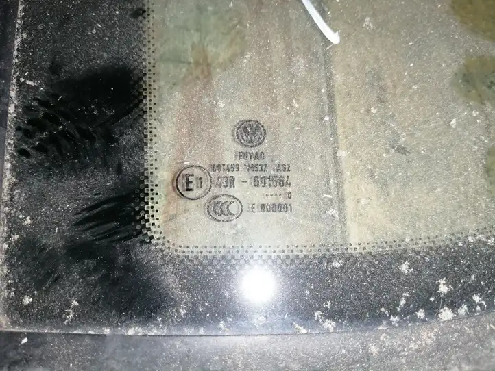 Volkswagen Tiguan (2007 - 2011) 5N08450415AP Заднее боковое стекло — фото 4