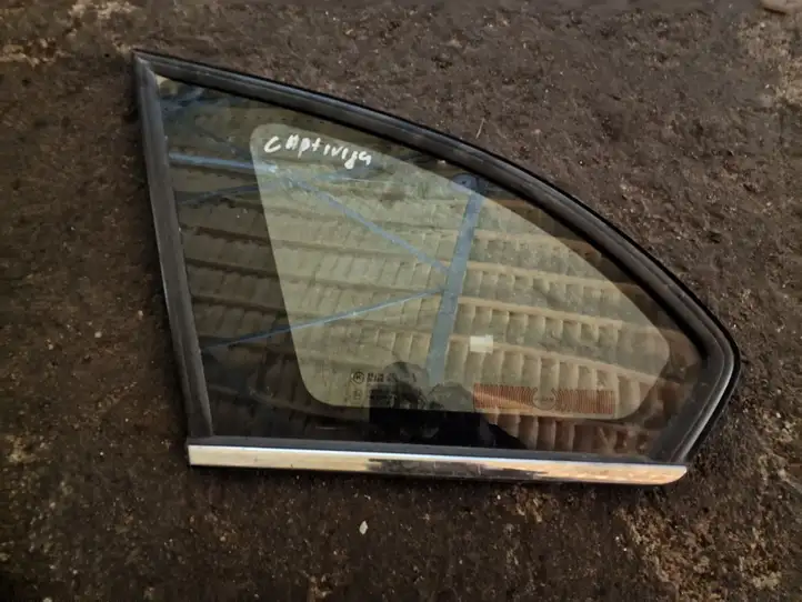 Chevrolet Captiva (2006 - 2011) 96622512 Заднее боковое стекло — фото 1