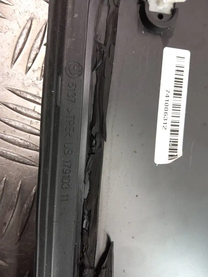 BMW X3 G01 (2018 - 2024) 7410063 Заднее боковое стекло — фото 9