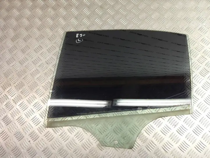 BMW 3 E90 E91 (2005 - 2012) 43R001582 Стекло задней двери — фото 1