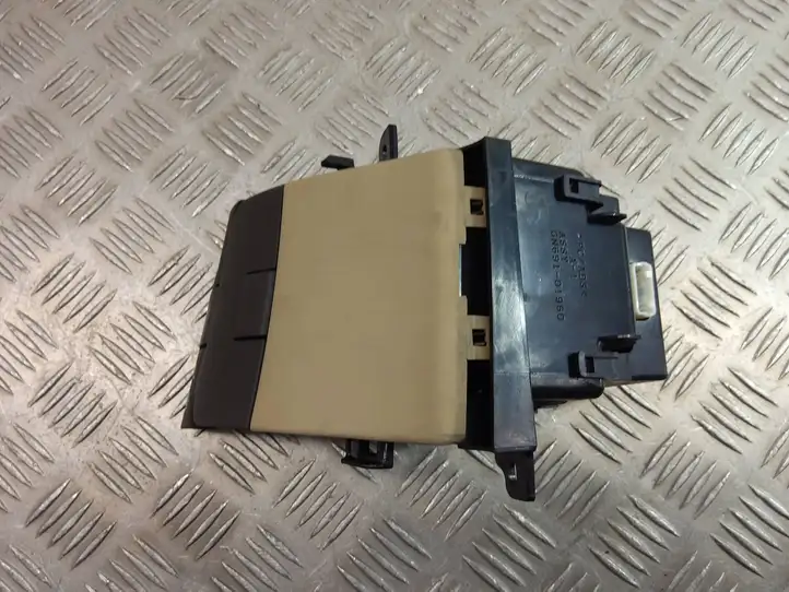 Lexus GS 300 350 430 450h (2004 - 2007)  84010-30220 Мултифункционный включатель управления / ручка