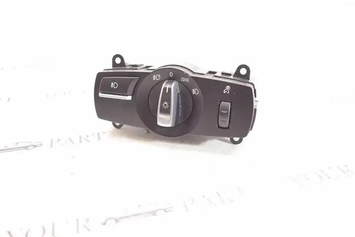 BMW X3 F25 (2010 - 2017) 9192745 Включатель фонарей — фото 5