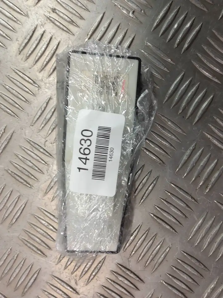 BMW 7 E65 E66 (2001 - 2008) 6943055 Кнопка стеклоподъемников — фото 9