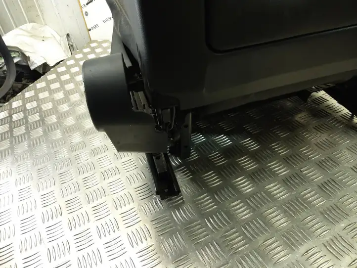 BMW 7 E65 E66 (2001 - 2008)   Переднее сиденье водителя