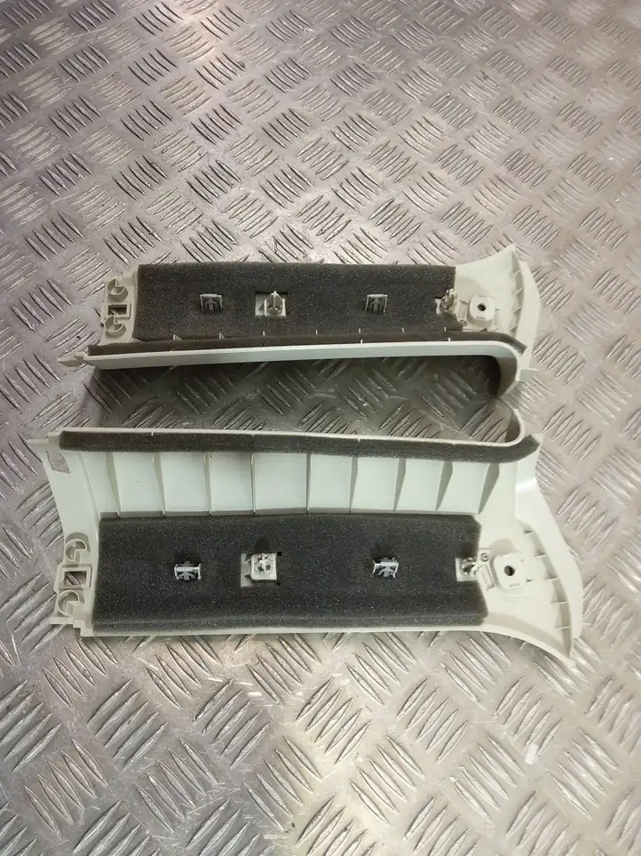 Ford C-MAX II (2010 - 2015) AM51R31011ABW Верхняя обшивка стойки D — фото 2