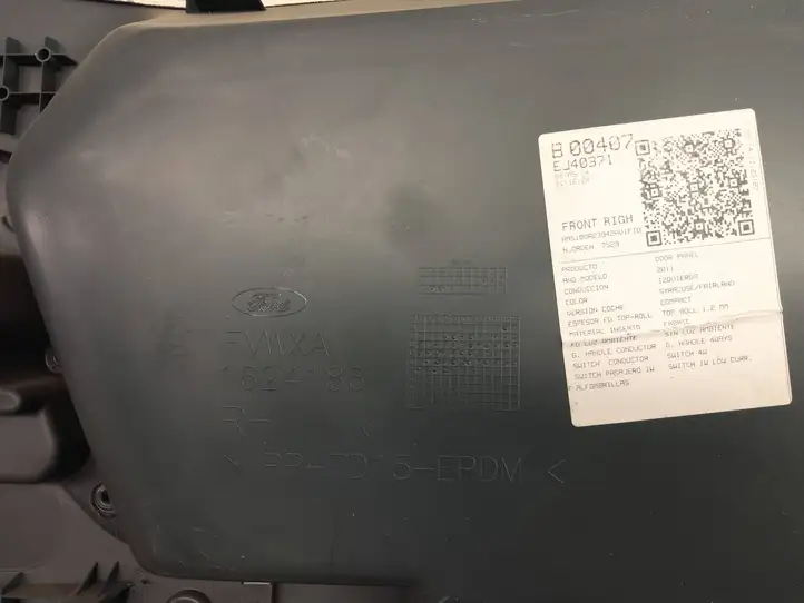 Ford C-Max (2010 - 2015)  FVWXA1624186 Обшивка передней двери