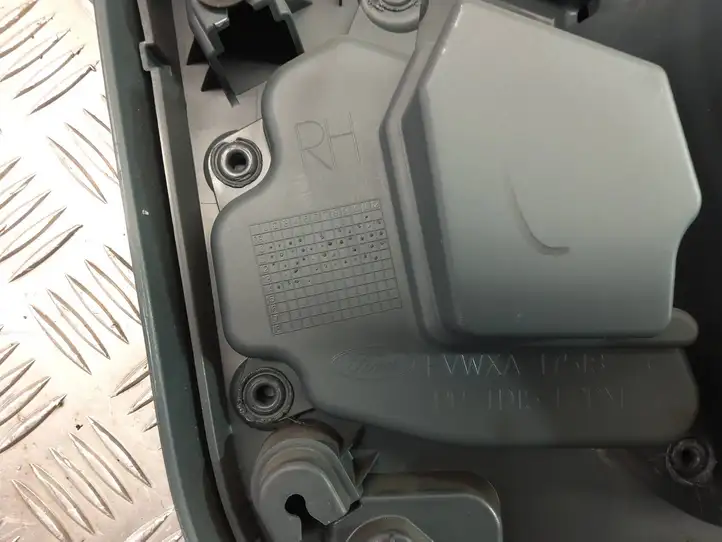 Ford C-Max (2010 - 2015)  FVWXA1624186 Обшивка передней двери