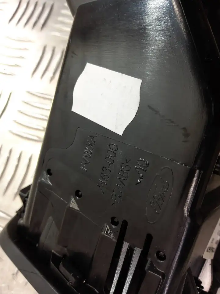 Ford C-MAX II (2010 - 2015) AM51R018B09BHW Боковой воздушный дефлектор — фото 4