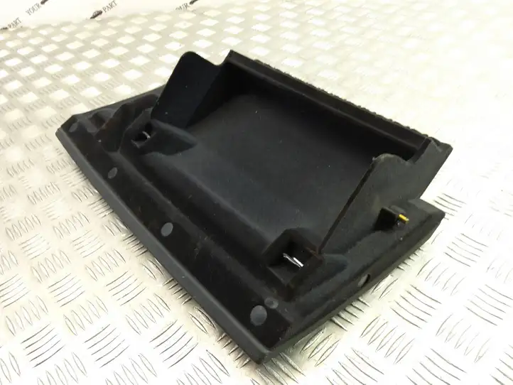 BMW 7 E65 E66 (2001 - 2008)   Ящик для вещей