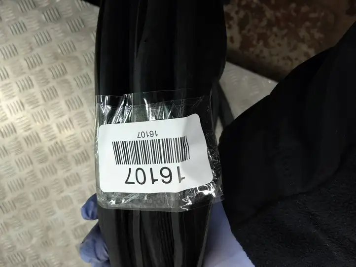 BMW X3 F25 (2010 - 2017) 7311267 Уплотнитель кузова — фото 6