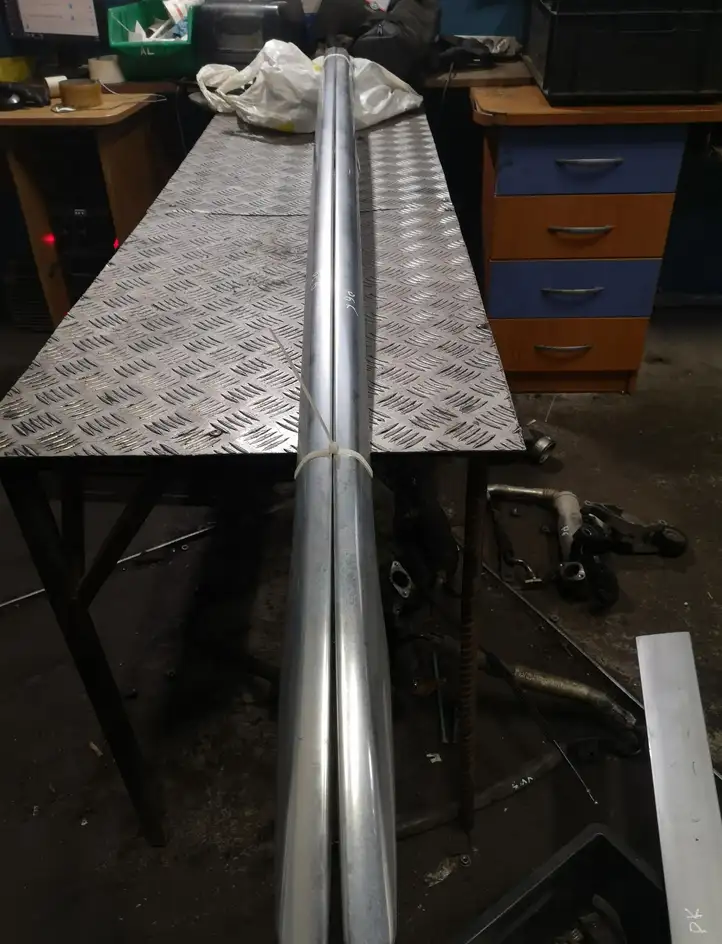 Volkswagen PASSAT B6 (2005 - 2010)   Рейлинг крыши 