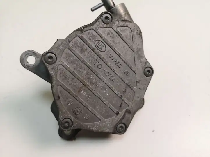 Toyota Corolla Verso AR10 (2004 - 2009) 04950728 Вакуумный насос — фото 4