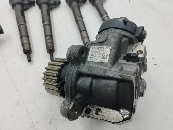 Audi A6 C7 (2011 - 2014) 03L130277J Комплект системы впрыска — фото 7