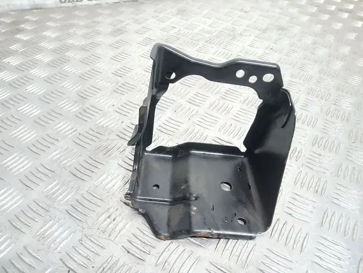 Nissan Qashqai (2006 - 2010) Кронштейн топливного фильтра — фото 3