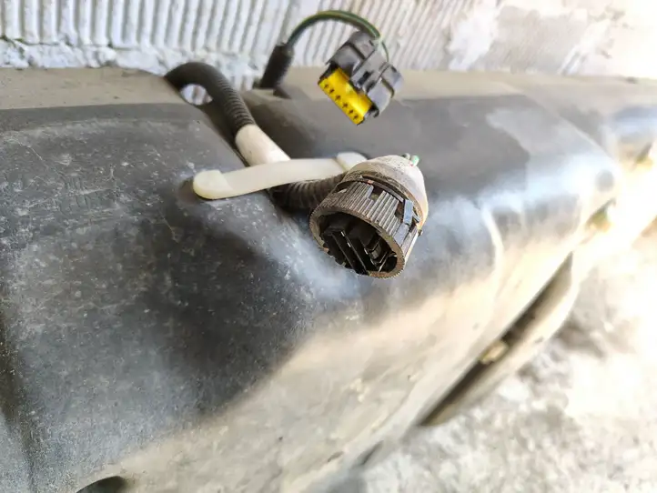 Citroen Xsara Picasso (1999 - 2012) 9631274280 Топливный бак — фото 2
