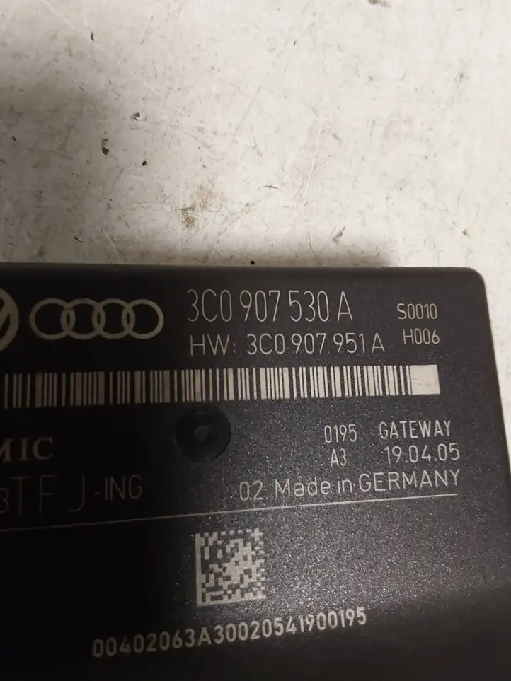 Volkswagen PASSAT B6 (2005 - 2010) 3C0907951A Прочие блоки управления — фото 2
