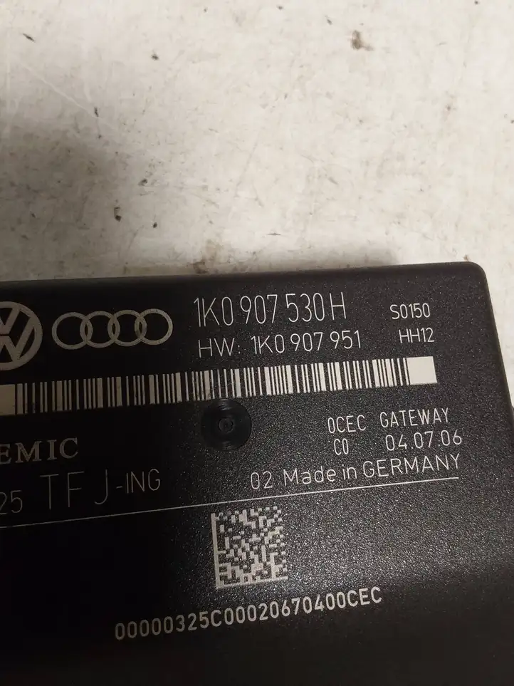 Volkswagen Caddy (2004 - 2010) 1K0907530H Прочие блоки управления — фото 2