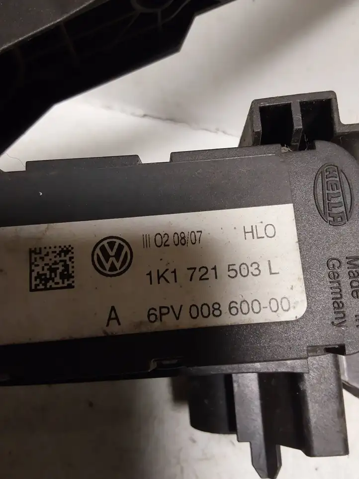 Volkswagen PASSAT B6 (2005 - 2010) 1K1721503L Педаль акселератора — фото 2