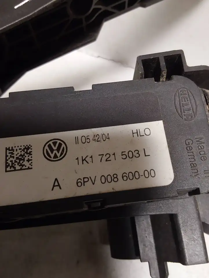 Volkswagen Golf V (2003 - 2009) 1K1721503L Педаль акселератора — фото 2