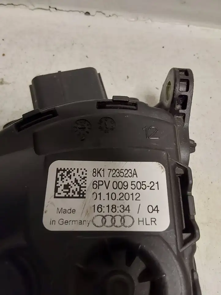 Audi A4 S4 B8 8K (2011 - 2015) 8K1723523A Педаль акселератора — фото 2