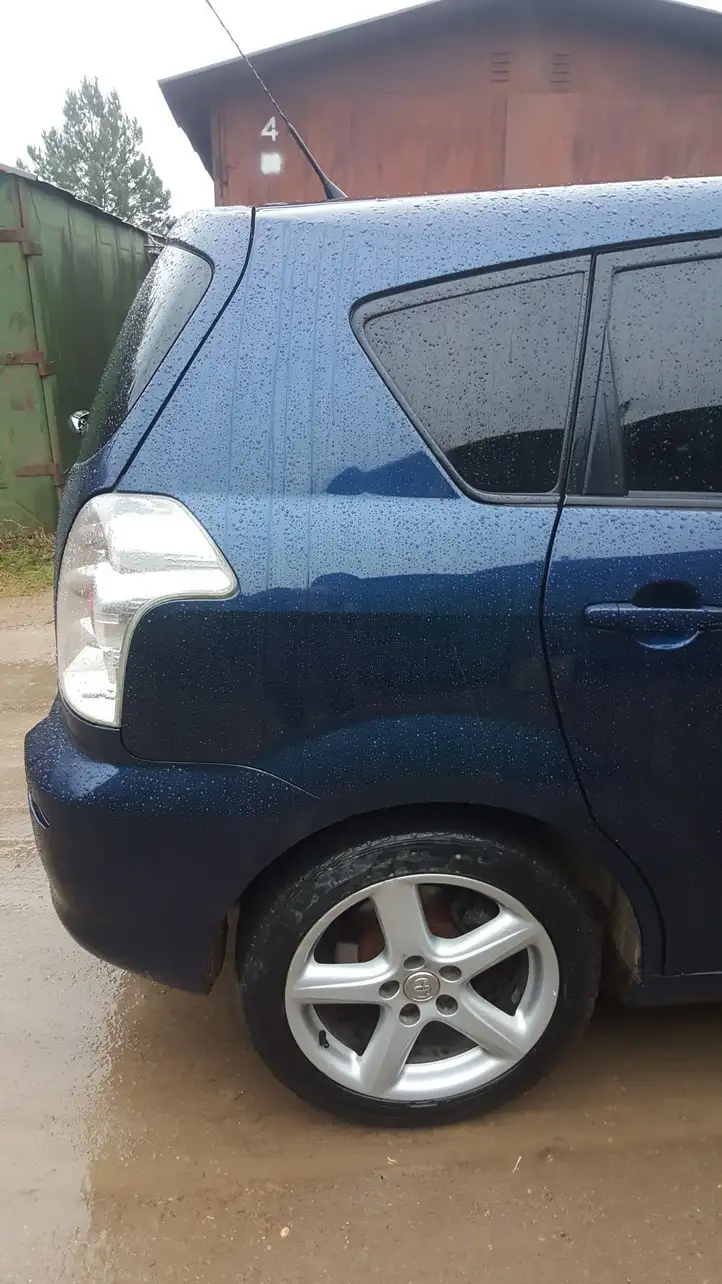 Toyota Corolla Verso AR10 (2004 - 2009) AS3 Заднее боковое стекло — фото 3