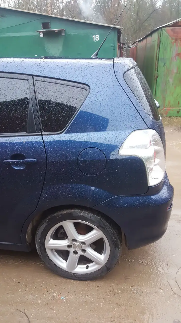 Toyota Corolla Verso AR10 (2004 - 2009) AS3 Заднее боковое стекло — фото 3